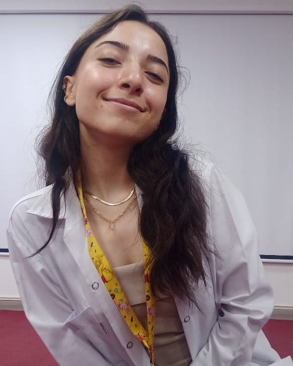 Diyetisyen Ceyda Tuncer